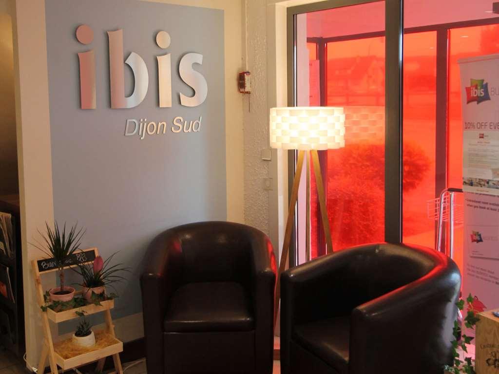 Hotel Ibis Dijon Sud Perrigny-les-Dijon Esterno foto